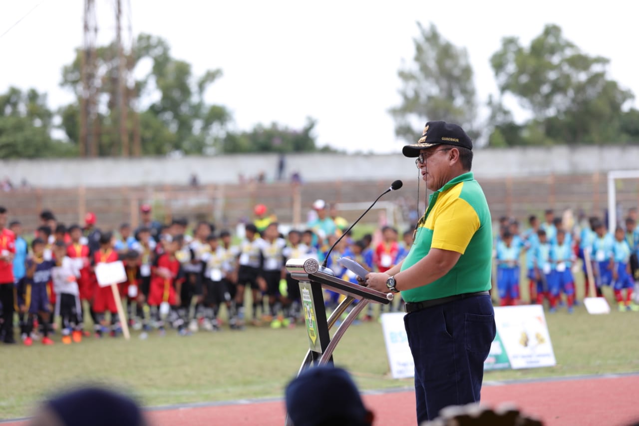 Gubernur Arinal Djunaidi Buka Festival Forum Sepakbola Generasi Indonesia