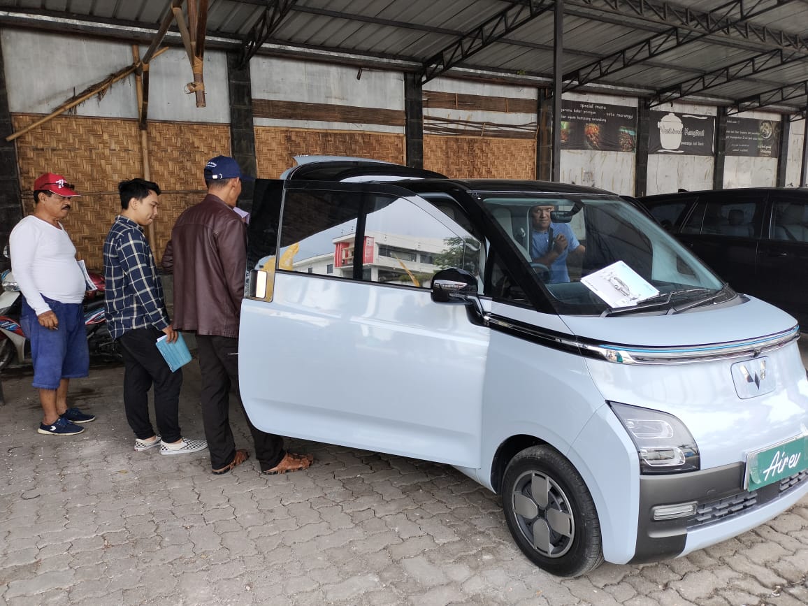 Dua Type Wuling Hadir di Booth Jalan Sehat Radar Lampung