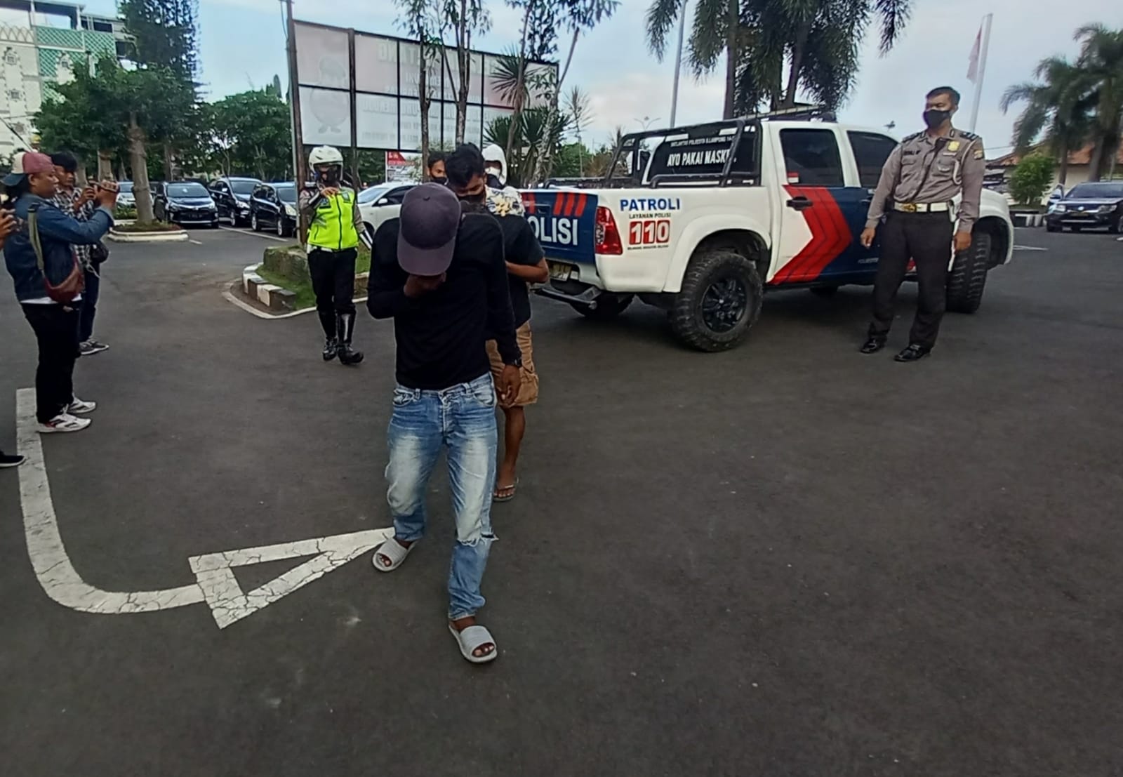 Sebabkan Kemacetan, Enam Pak Ogah Diamankan oleh Satlantas Polresta Bandar Lampung