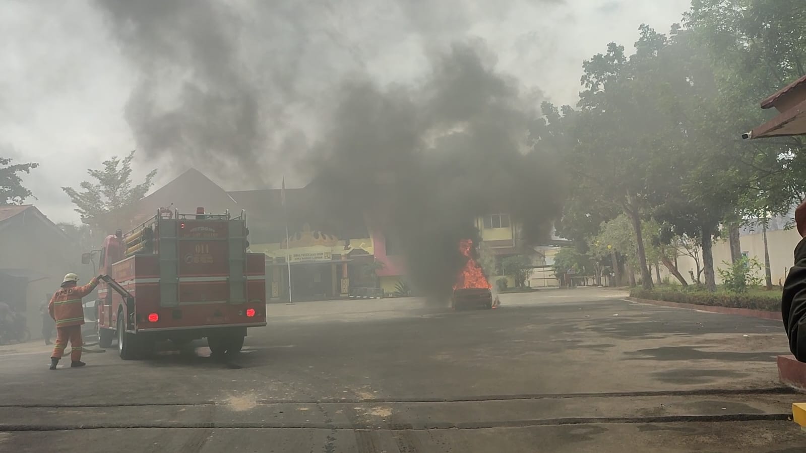 Panik! Bom Meledak di Kantor Dinas PU Bandar Lampung