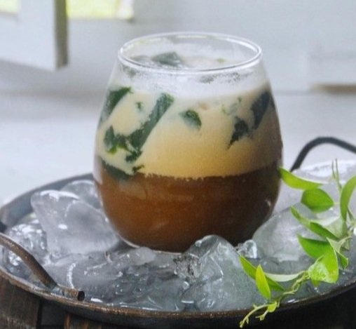 Resep Es Cincau Gula Aren Minuman Favorit Saat Buka Puasa, Bahannya Mudah Didapat