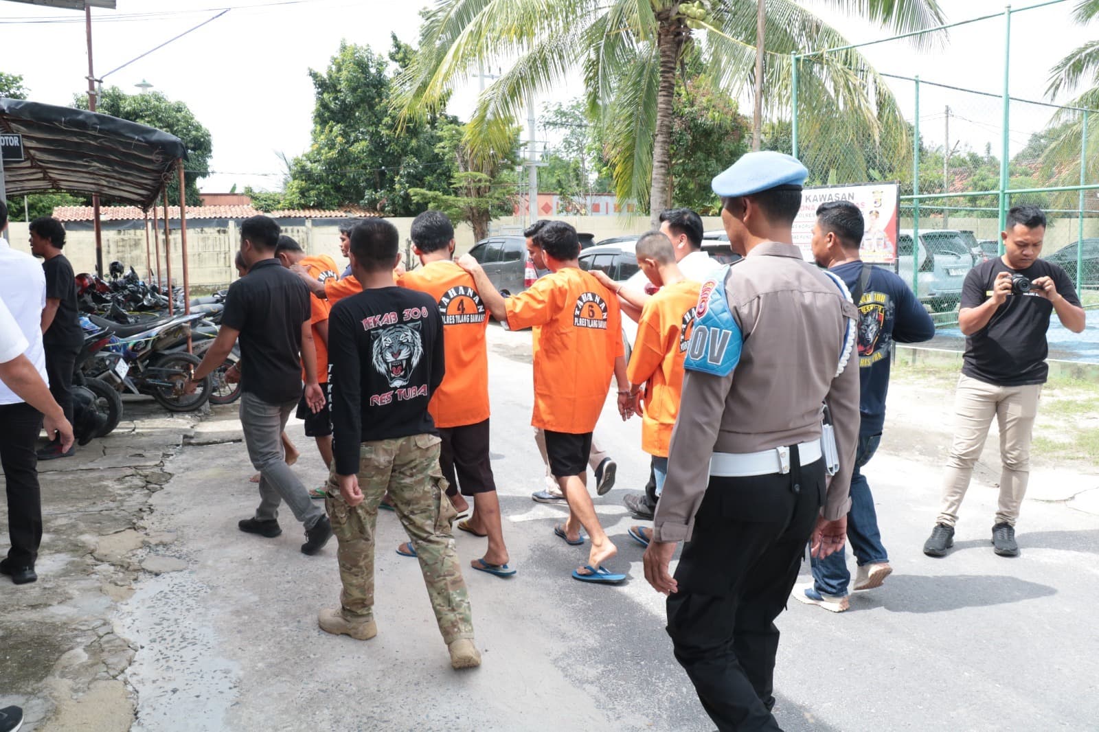 Hasil Pengembangan, Ternyata 5 Maling Kabel PLN di Tulang Bawang Positif Narkoba, Polisi Juga Sita Dua Senpi