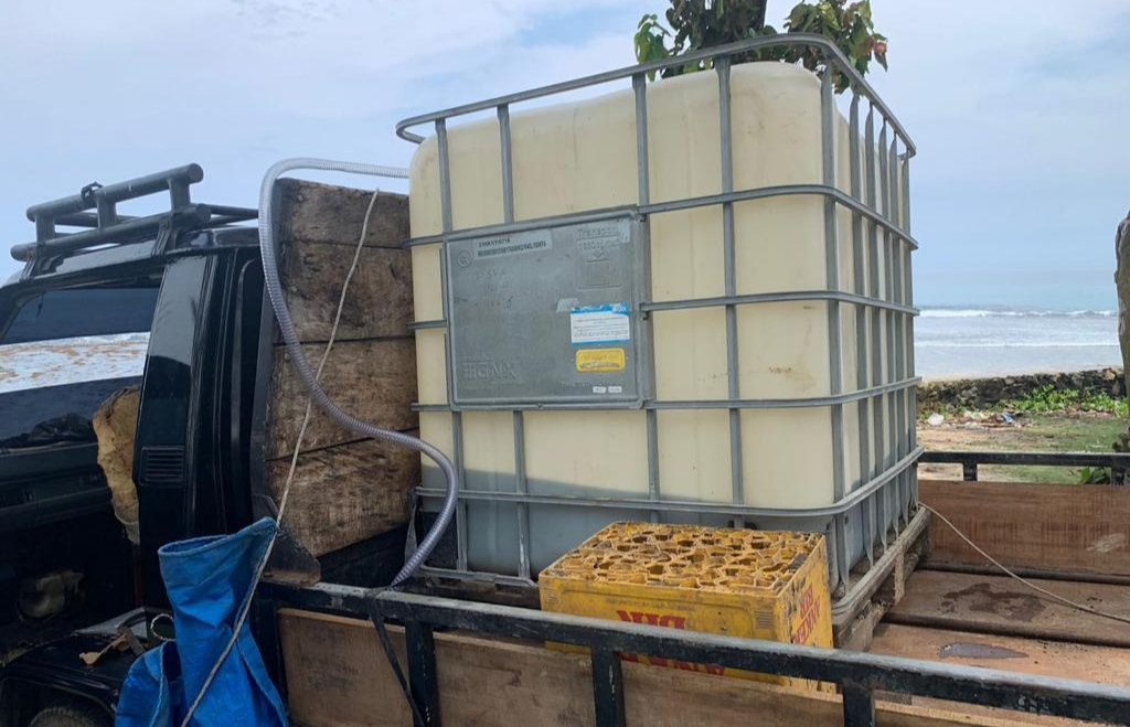 Ini Modus Pengecor Solar di Pesisir Barat