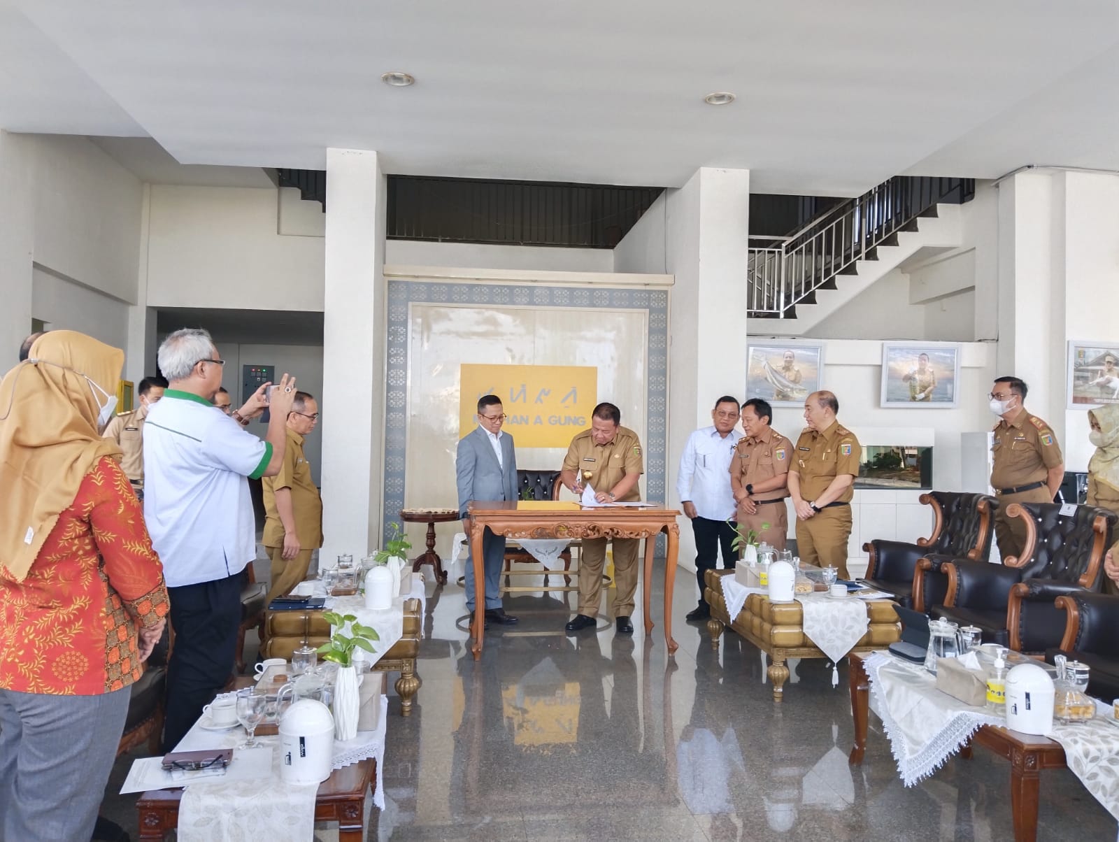 Dies Natalis ke 50 Tahun, UBL Serahkan Aplikasi Aktif KPB ke Pemprov Lampung