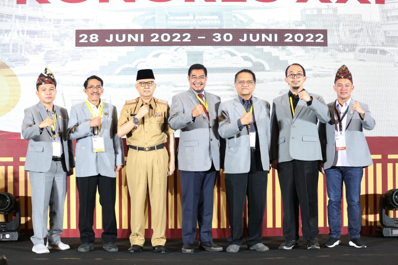 Kongres IAI XXI Se-Indonesia, Gubernur Arinal Berharap Apoteker Terus Tingkatkan Pelayanan dan Jalin Kerjasama