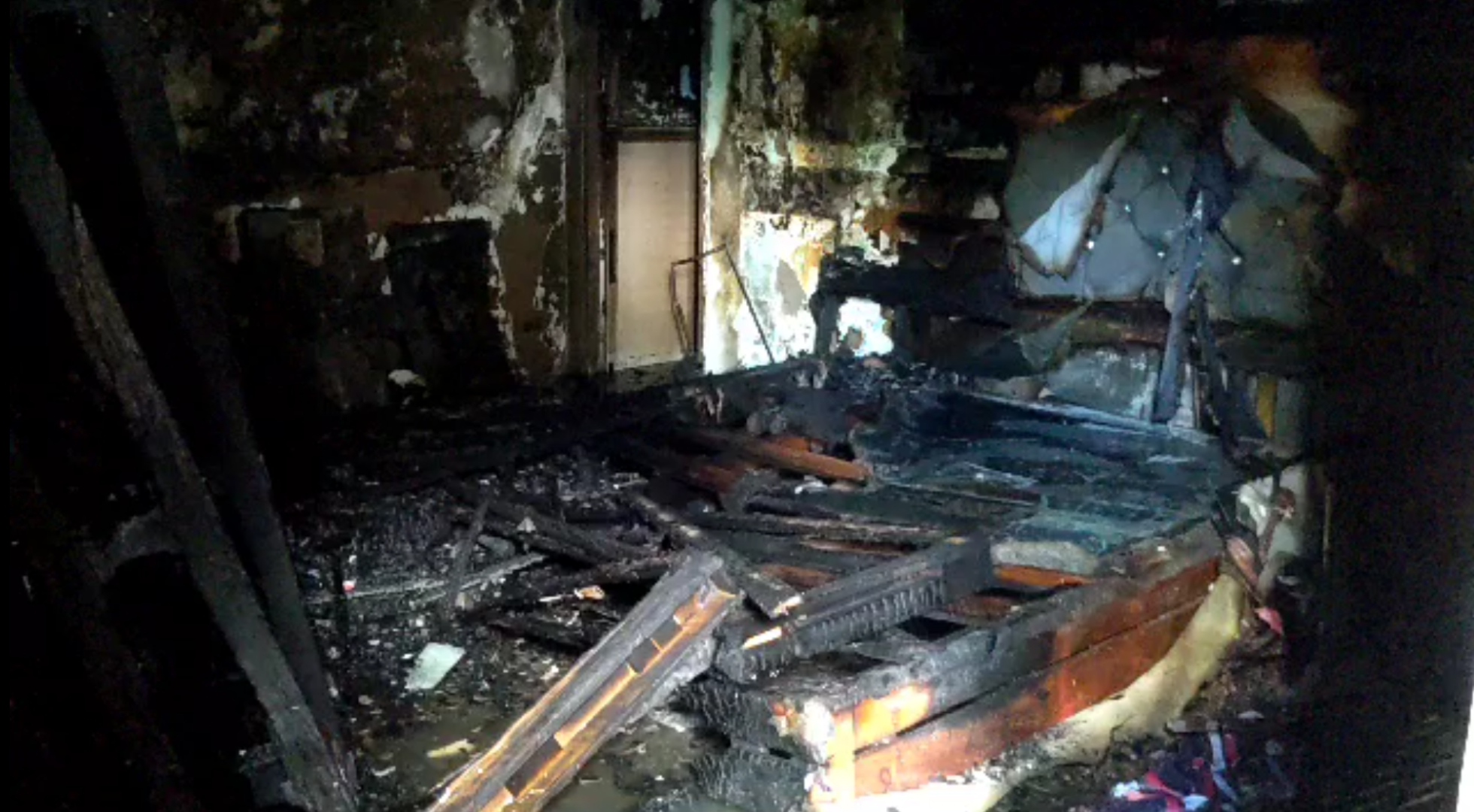 Kosan Milik Kasat Reskrim Tanggamus Terbakar