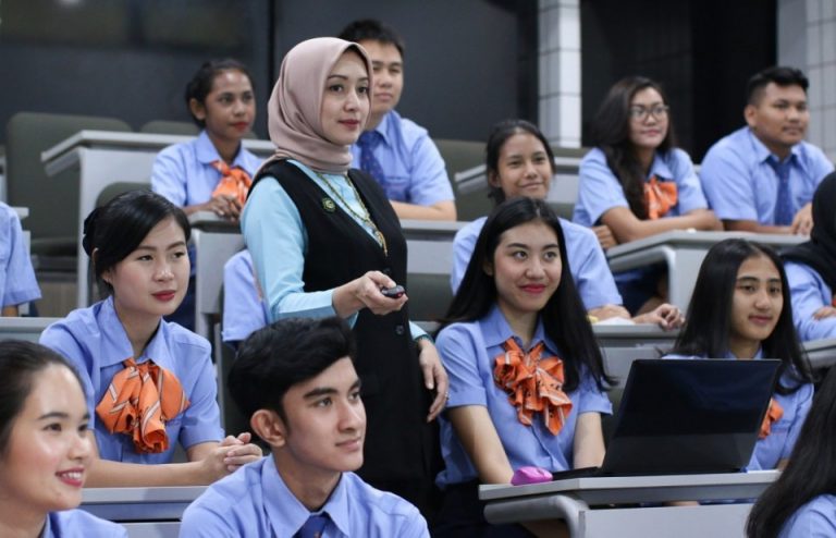 11 Kampus di Indonesia yang Memiliki Jurusan Pariwisata, Nomor 5 Baru Ada di Lampung
