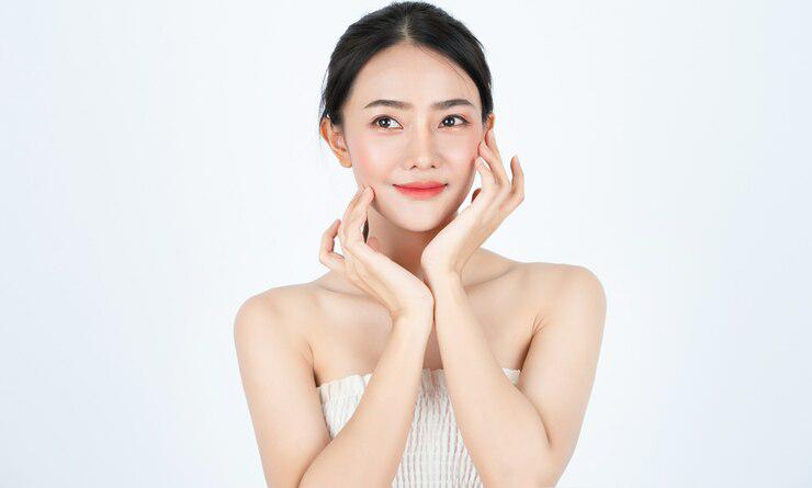 Wajah Glowing Tanpa Flek Hitam Dengan Dua Bahan Alami, Cobain Deh!
