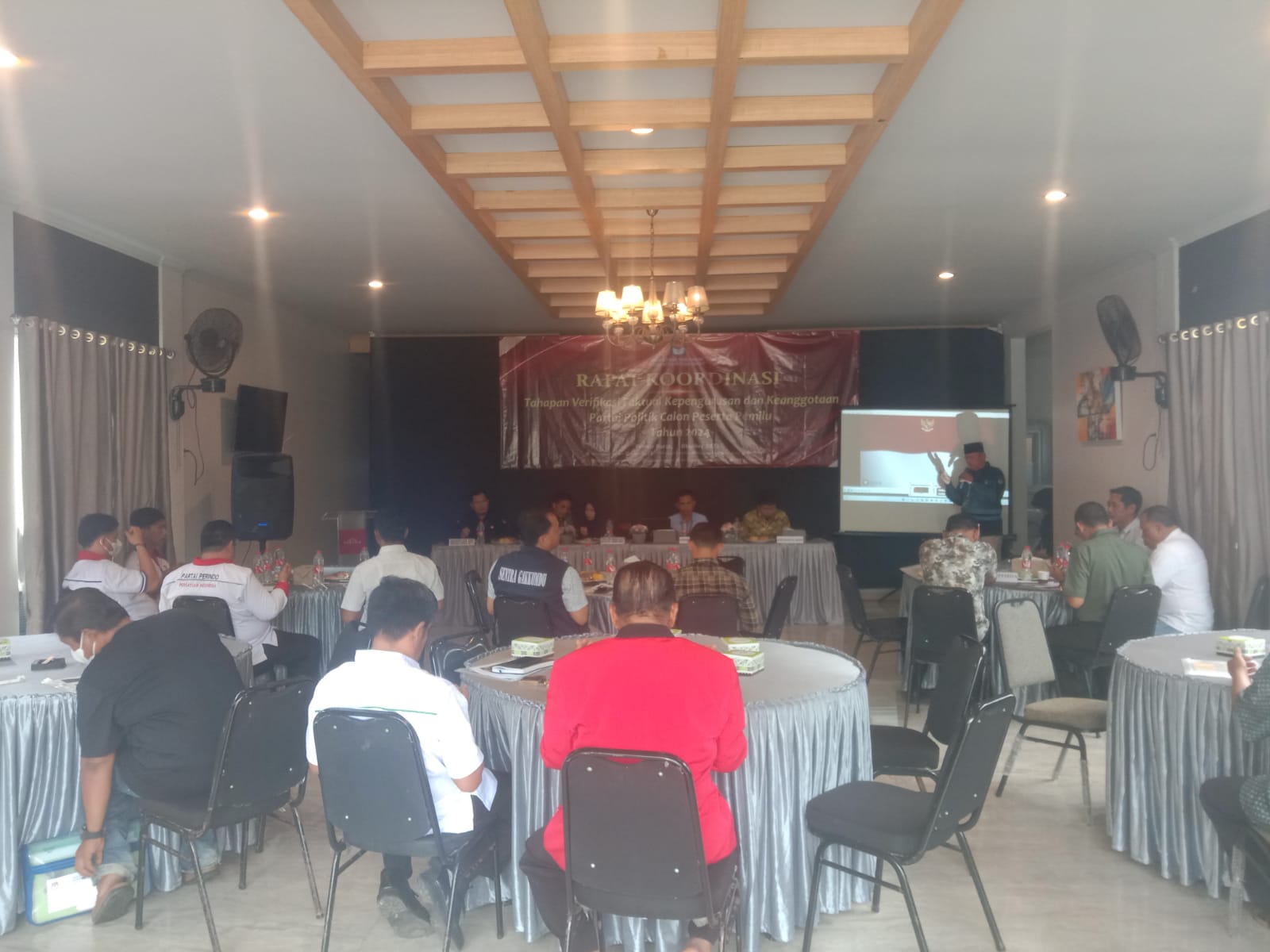 KPU Pesisir Barat Akan Memverifikasi Faktual 8 Partai Politik Nonparlemen