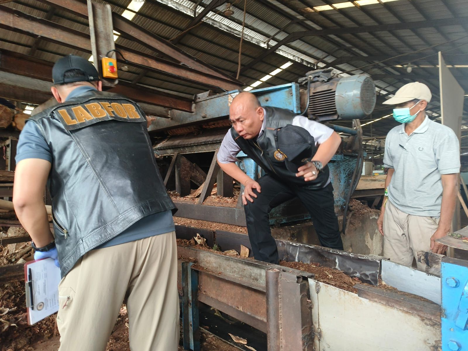 Tim Labfor Polda Sumsel Investigasi PT MI Pasca Kecelakaan Kerja yang Tewaskan Pegawai