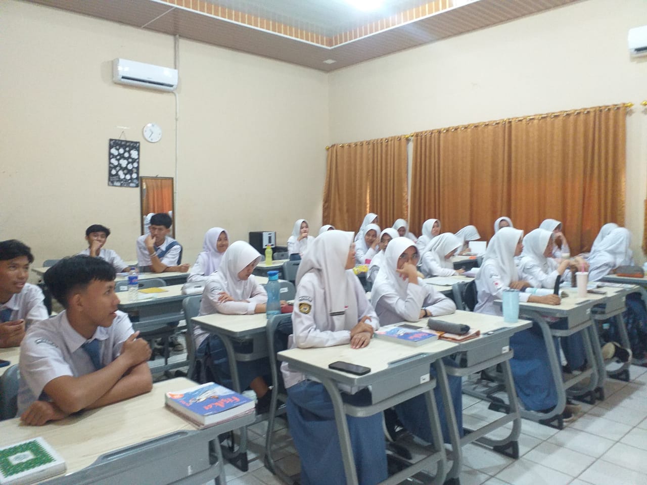 Terungkap, Ini Fakta Lain di Balik Viralnya Fasilitas Kelas MAN 1 Bandar Lampung, Sungguh Membuat Tercengang