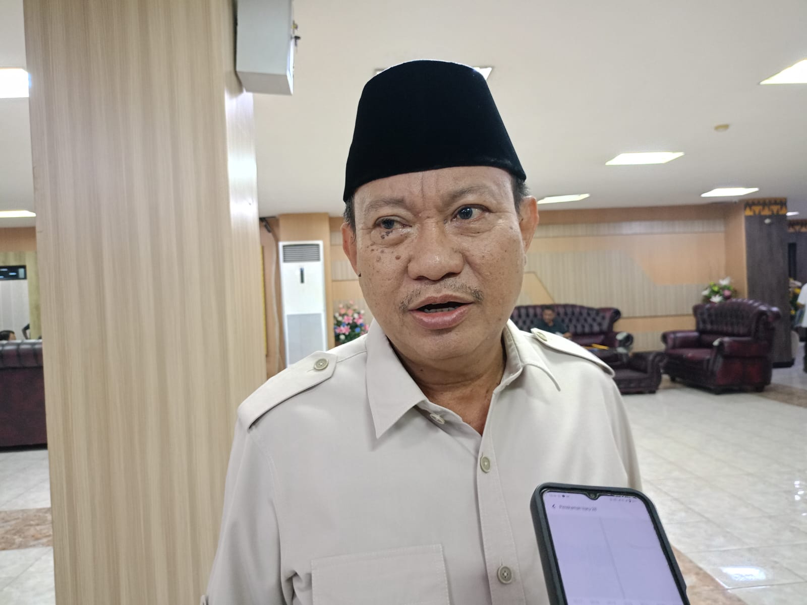 Pagar Perusahaan Dituding Jadi Penghalang Jalur Air, Dewan: Tindak Jika Tidak Diindahkan!