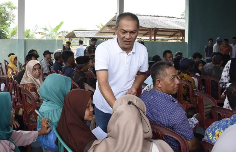 Peduli Generasi Muda, Sekda Tubaba Distribusikan Bantuan Beasiswa BAZNAS