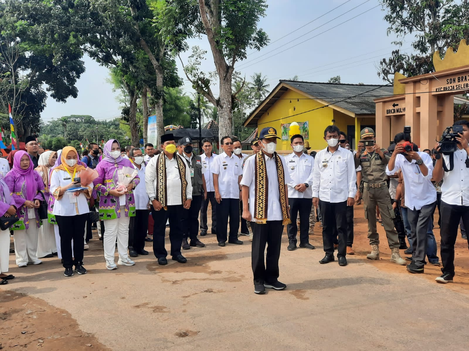 Tim Penilai Lomba Desa Berprestasi Datang ke Desa Braja