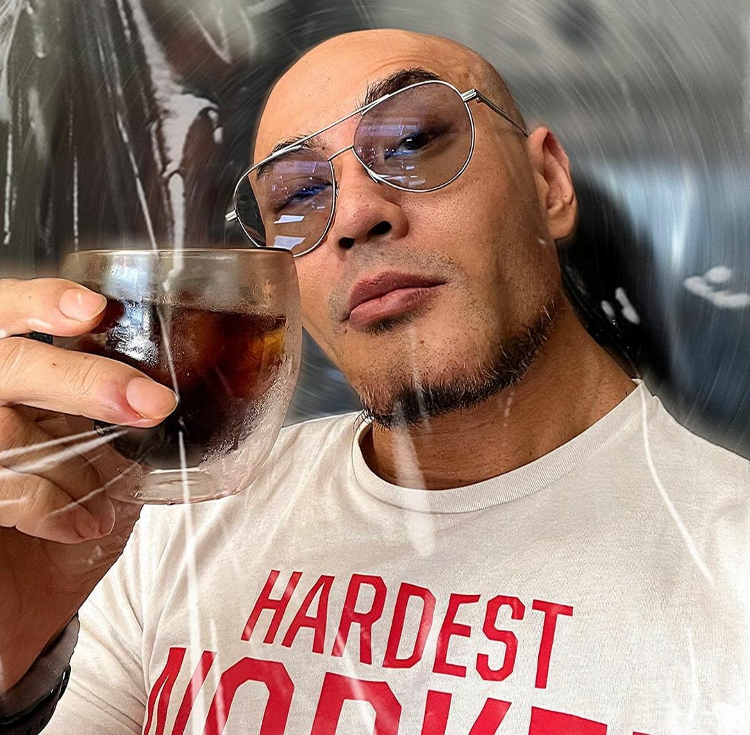 Deddy Corbuzier Rehat Lagi dari Media Sosial, Netizen: Naik Haji Om?