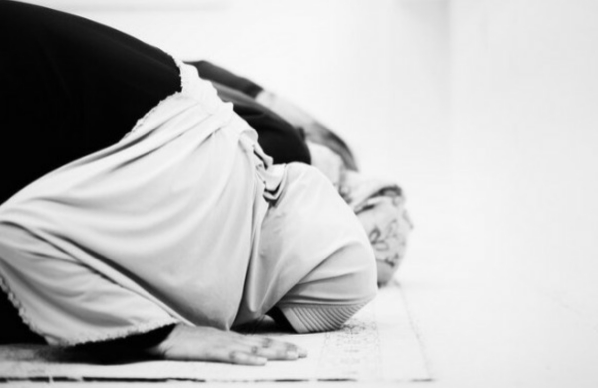 Keutamaan Berdoa saat Sujud Dalam Salat Menurut Penjelasan Syekh Ali Jaber