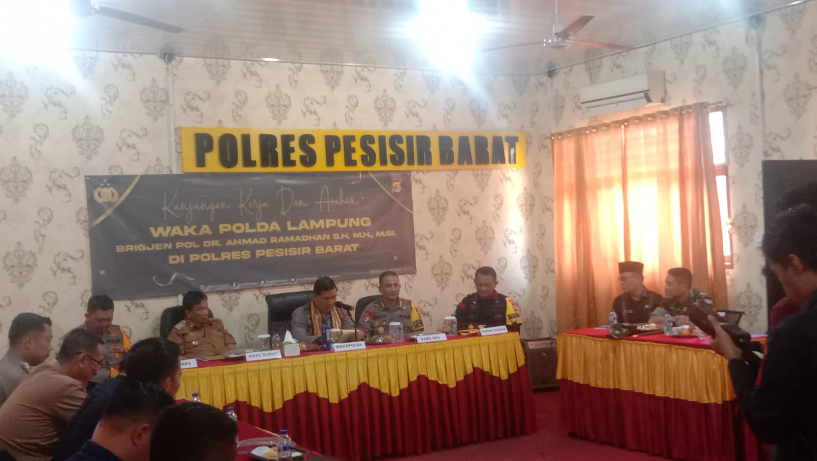 Hadapi Rawan Pemilu, Wakapolda Sambangi Polres Pesisir Barat, Ini Pesannya