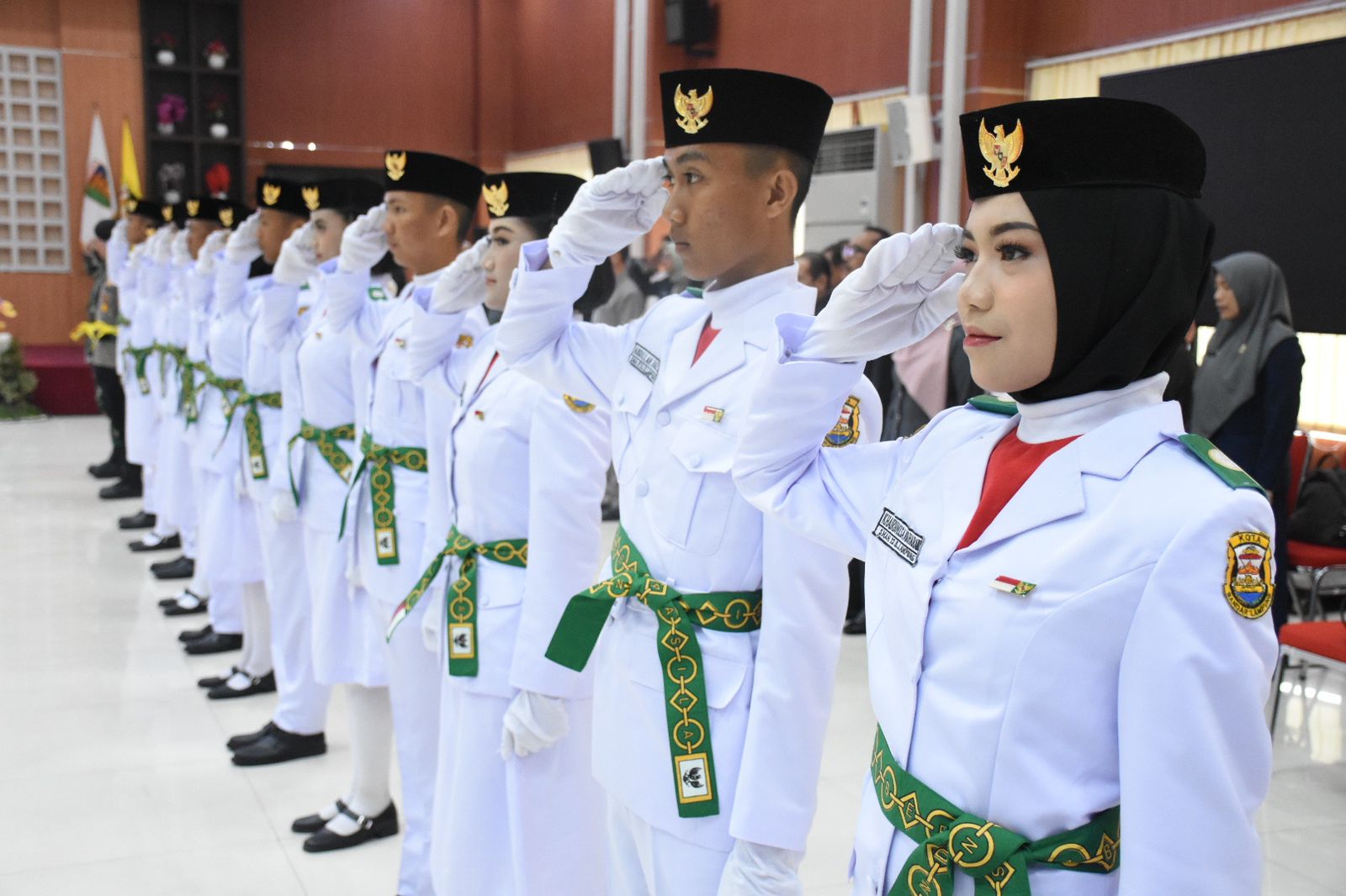 Resmi, Wali Kota Eva Dwiana Kukuhkan Paskibraka 2023