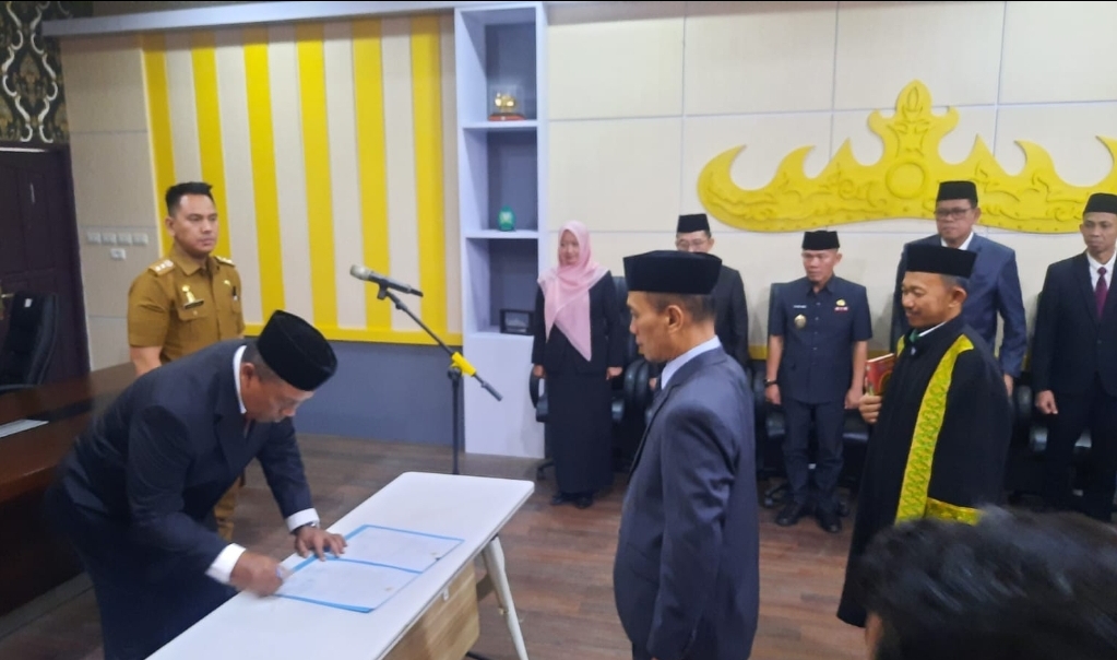 Resmi Dilantik, Rusmadi Jabat Pj. Sekda Lampung Tengah