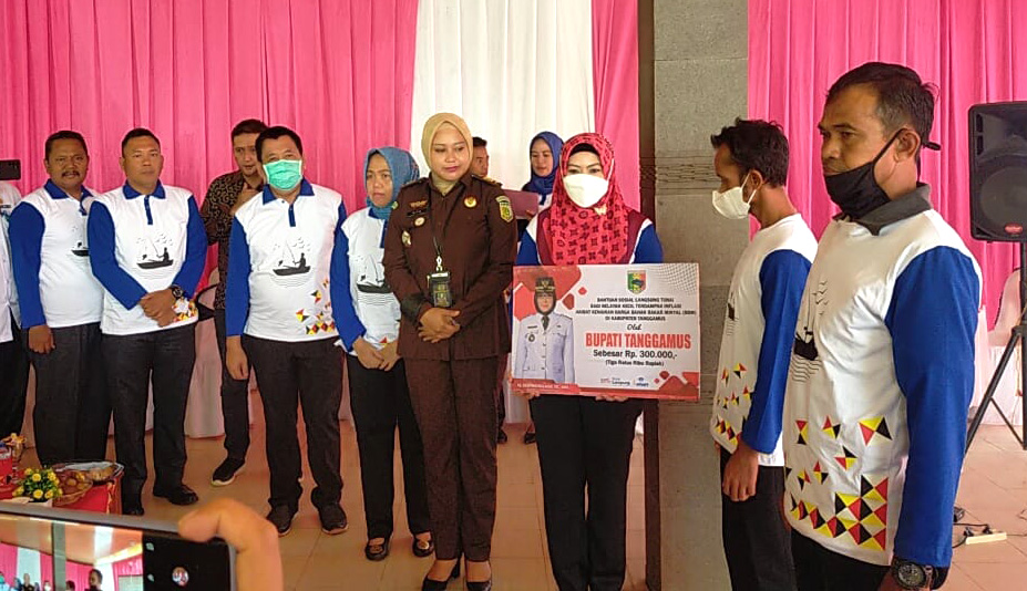1.713 Nelayan di Tanggamus Dapat BLT BBM