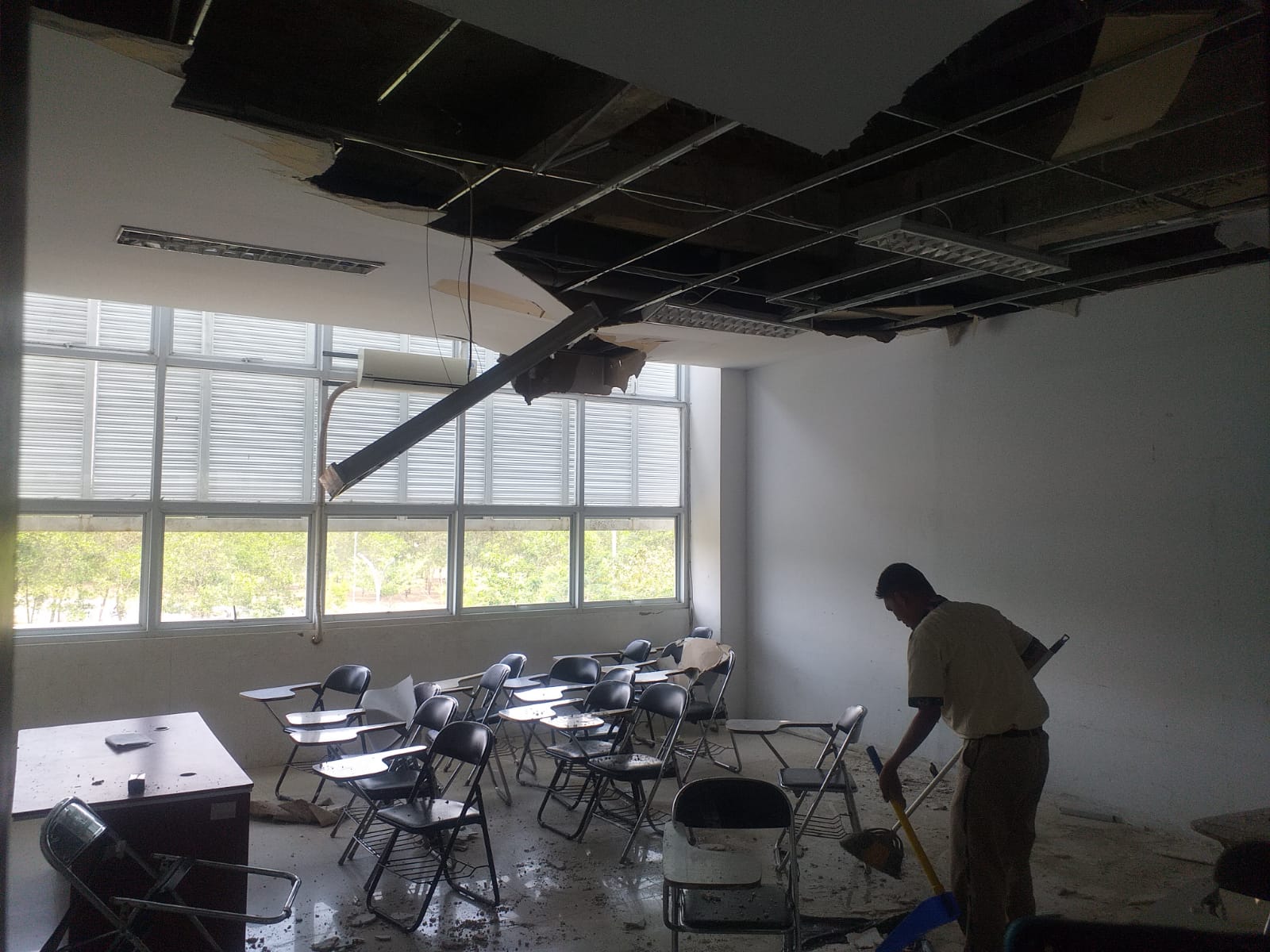 BMKG Lampung Ungkap Penyebab Hujan Badai yang Menerjang Itera, Ternyata Karena ...