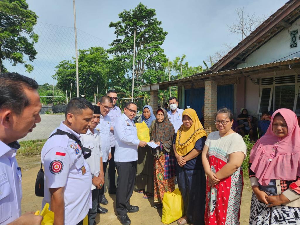 Bantuan IKAPTK Lampung Sasar Korban Banjir Lamsel