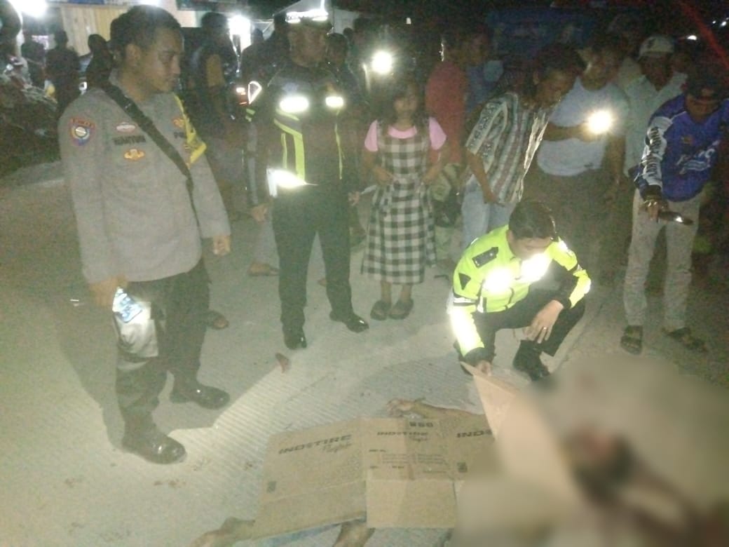 Lakalantas! Pegawai Swalayan Meninggal Dunia Setelah Adu Kambing dengan Mobil Pick Up