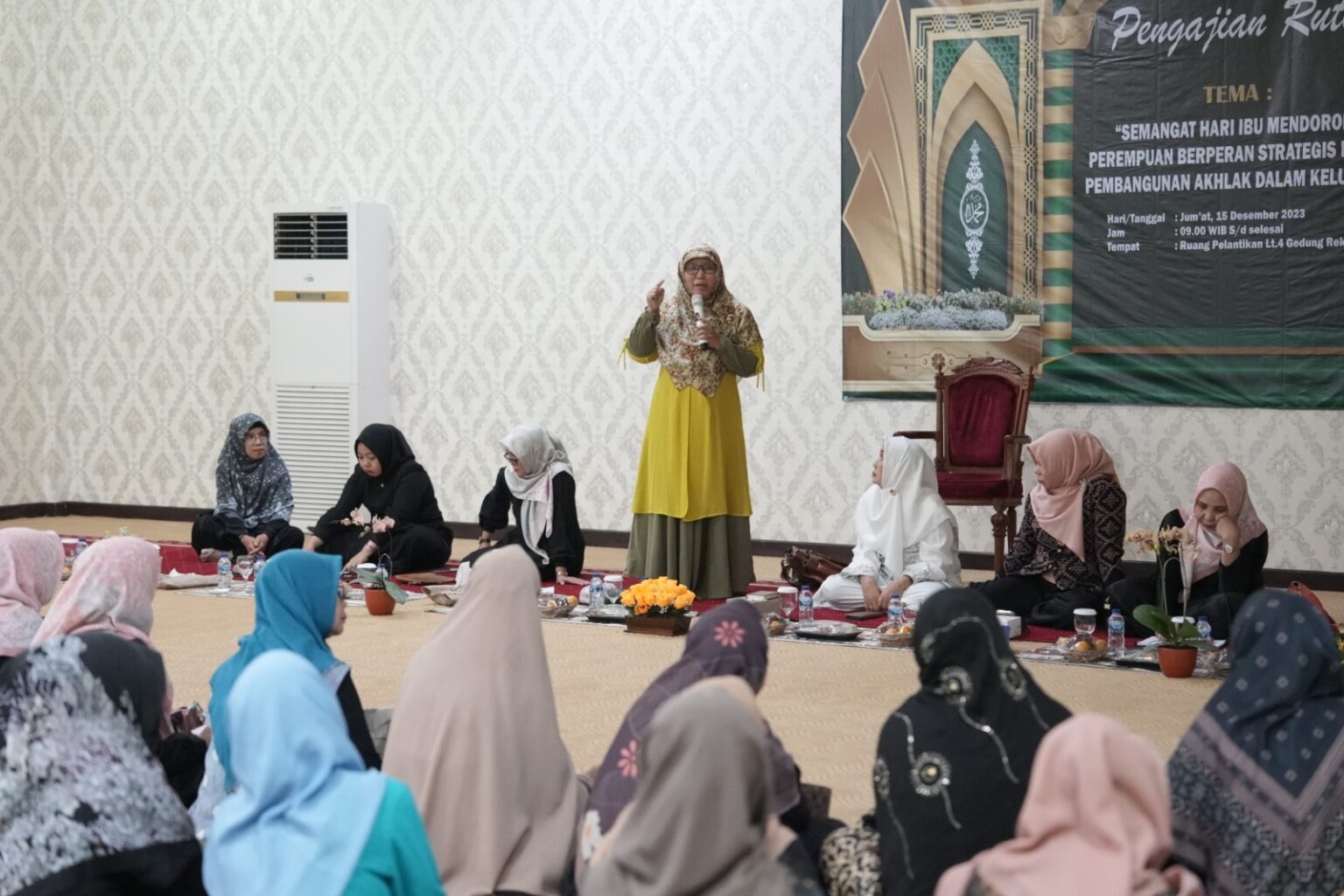 DWP Unila Gelar Pengajian Rutin, Isinya Tentang Akhlak dalam Keluarga