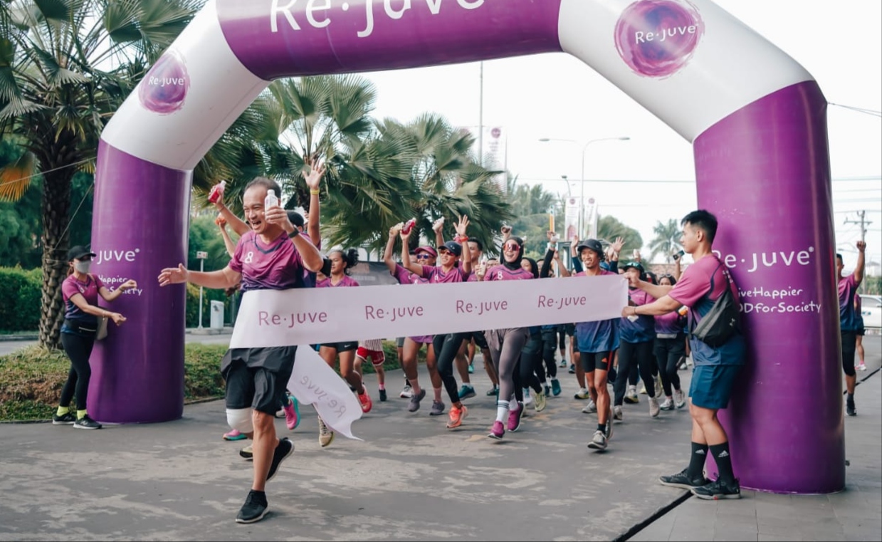 Kali Pertama di Sumatera, Re.juve Gelar Community Fun Run Dalam Pembukaan Dua Gerai di Palembang