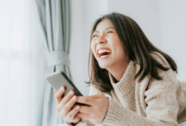 Fact Check: Reducing Stress with Laughter Is Not a Myth
