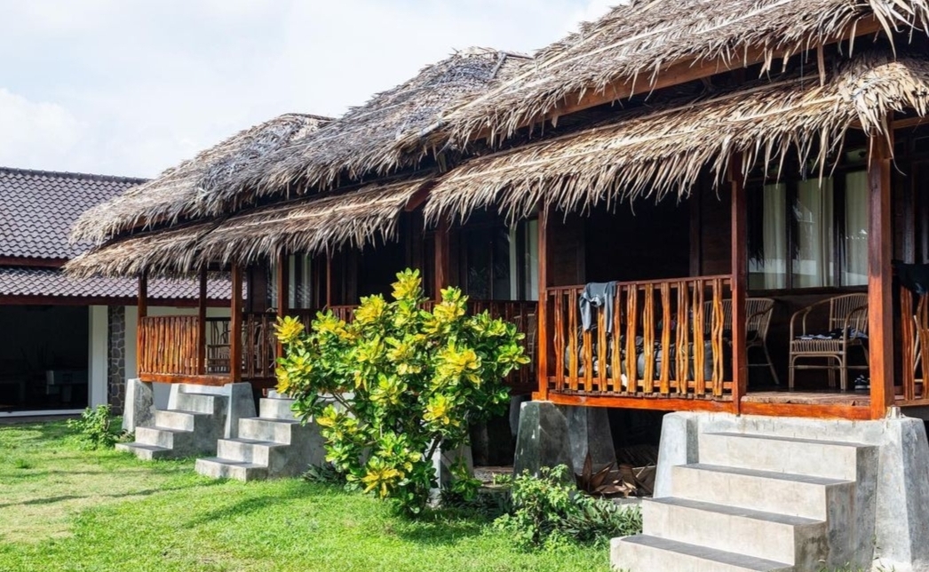 The Ujung Bocur Bungalows, Penginapan di Sekitaran Pantai Tanjung Setia, Berikut Sewa Kamar hingga Daya Tarik