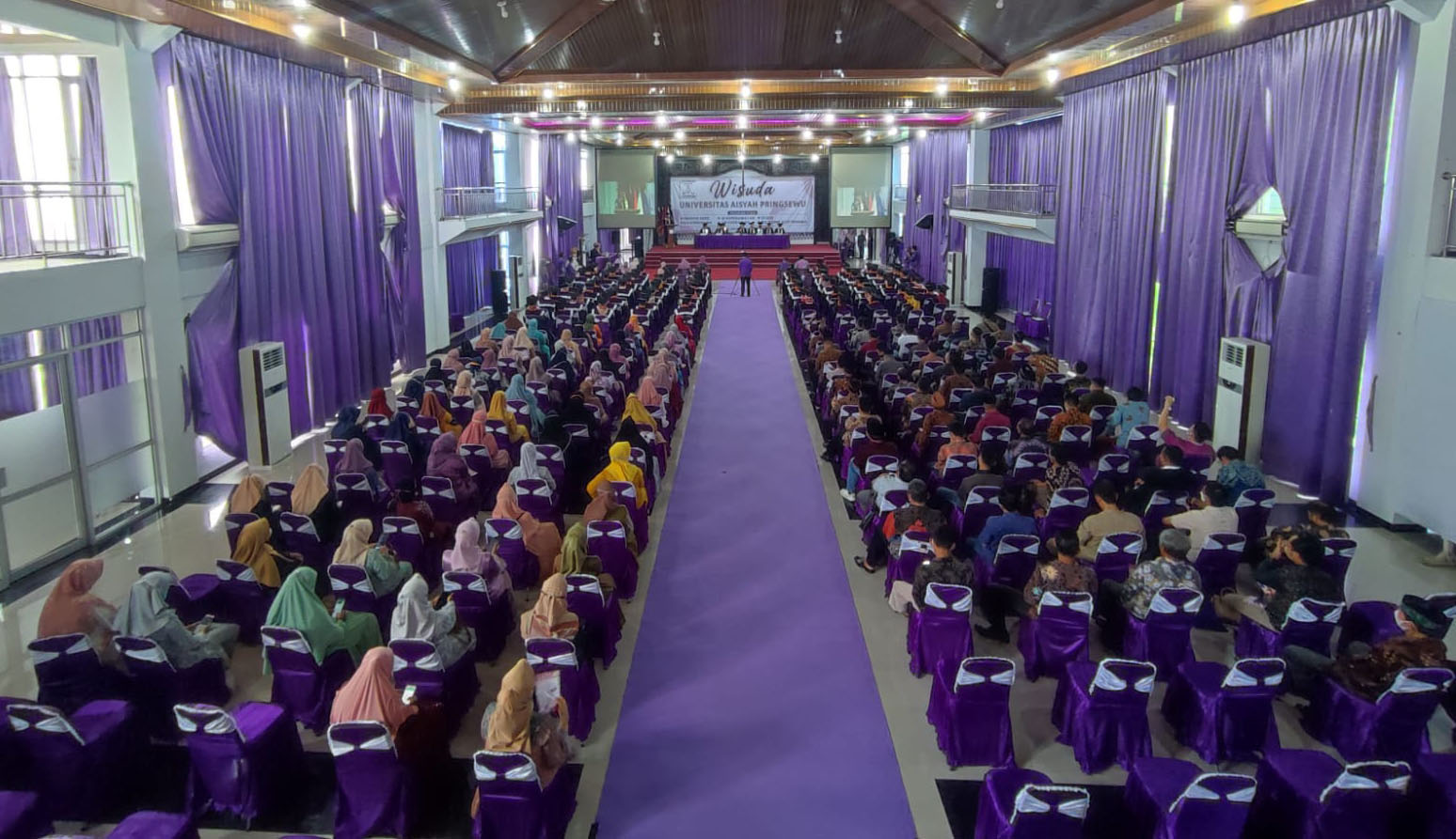 Wisuda Keempat, Universitas Aisyah Pringsewu Lepas 671 Wisudawan