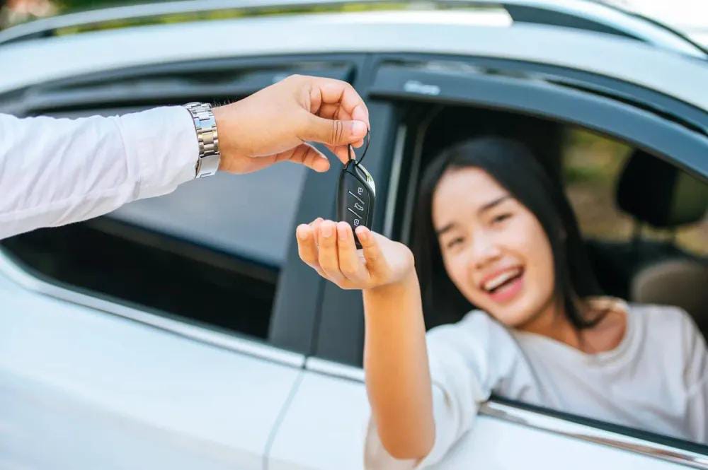 Tips Menjual Mobil Bekas Secara Online, Dijamin Cepat Laku!