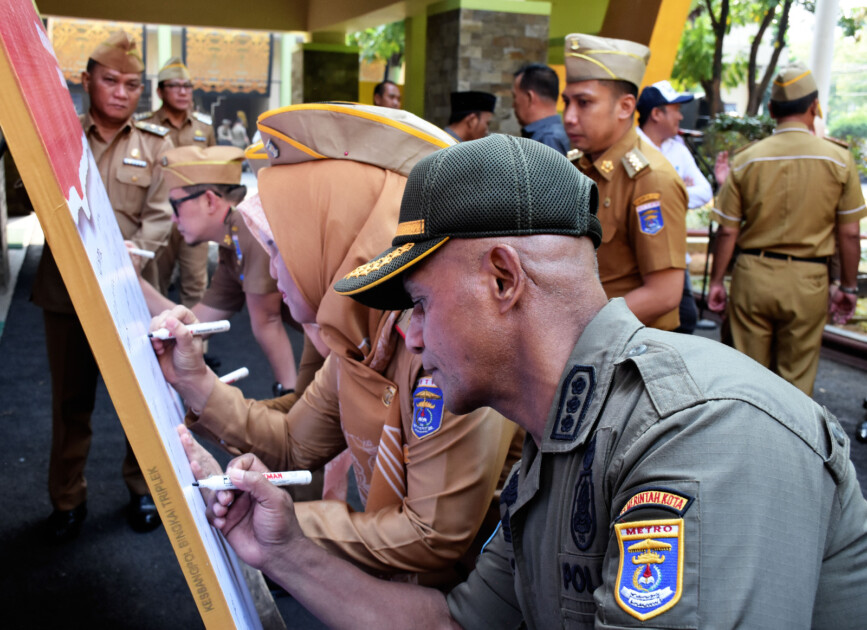 Komitmen Jaga Netralitas, Sejumlah ASN di Kota Metro Deklarasi