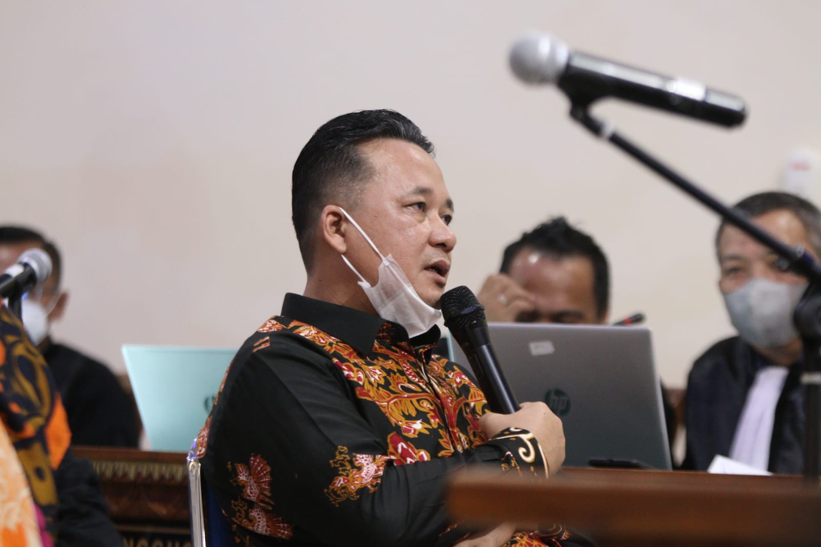 Curhatan Basri di Sidang, Ngaku 'Dibuang' Karomani Setelah Terpilih Rektor