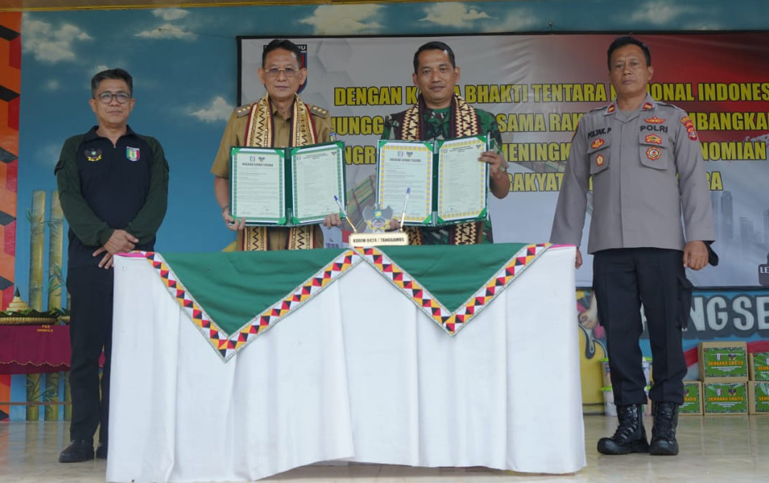 Karya Bhakti TNI 2022 Ditutup, Ini Pesan Pj. Bupati Pringsewu dan Dandim 0424/TGM