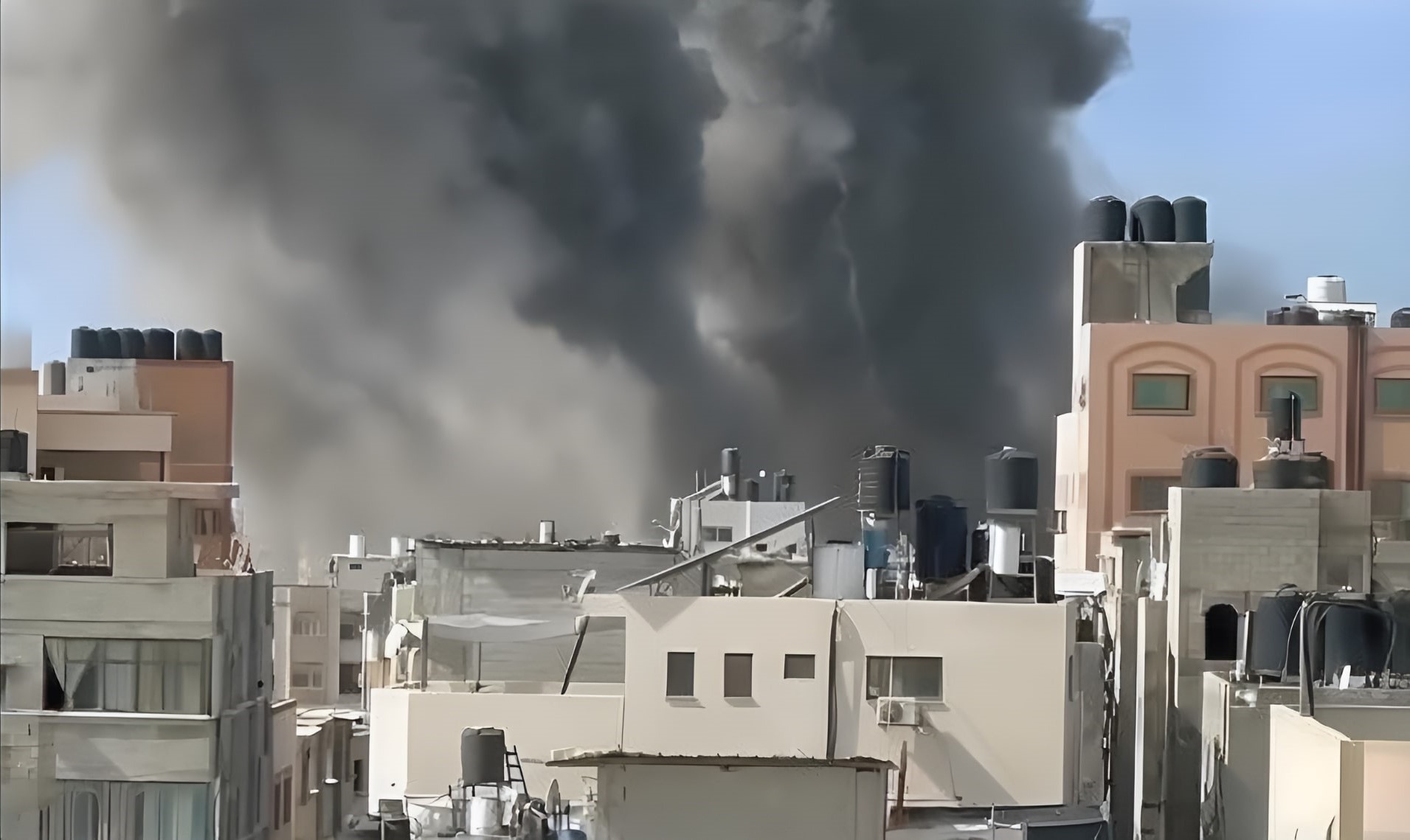Gaza Terkepung! Israel Masuk Jantung Kota, Hamas Tembakkan Roket dari Lebanon