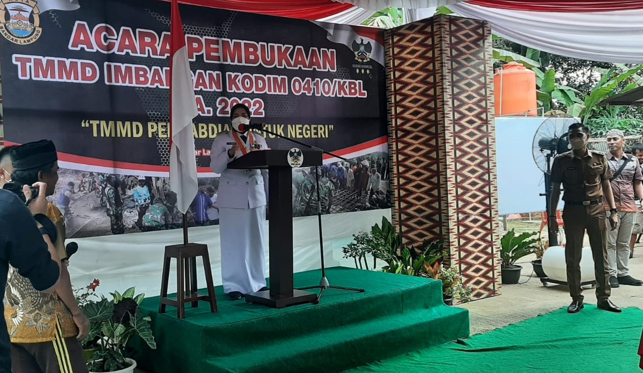 Buka TMMD Imbangan, Eva Dwiana Tantang Dandim 0410/KBL