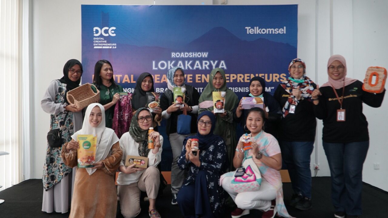 Telkomsel Gelar Roadshow Lokakarya DCE 2.0