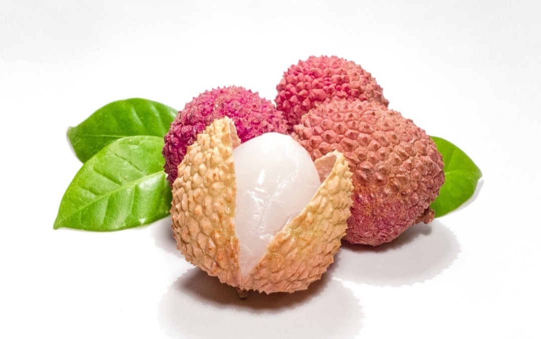Buah Leci yang Manis dan Segar, Yuk Kenali 9 Beberapa Hal Menarik pada Buah Tersebut