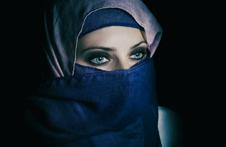 Hukum Sholat yang Dipimpin Imam dari Kaum Perempuan, Begini Jawaban Buya Yahya