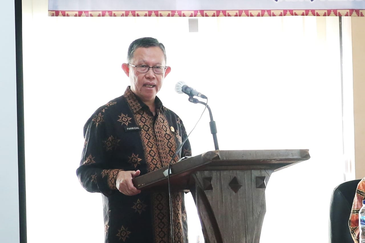 Bimtek ASN Disnaker, Gubernur Ingatkan Fungsi Disnaker Melindungi Para Tenaga Kerja Agar Hak-Haknya Terpenuhi