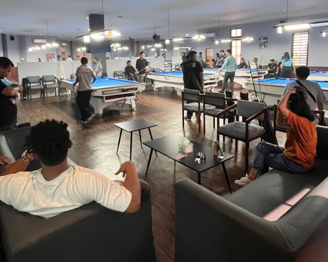 Daftar Tempat Nongkrong Baru dengan Fasilitas Billiard di Bandar Lampung, Salurkan Hobi Sambil Wisata Kuliner