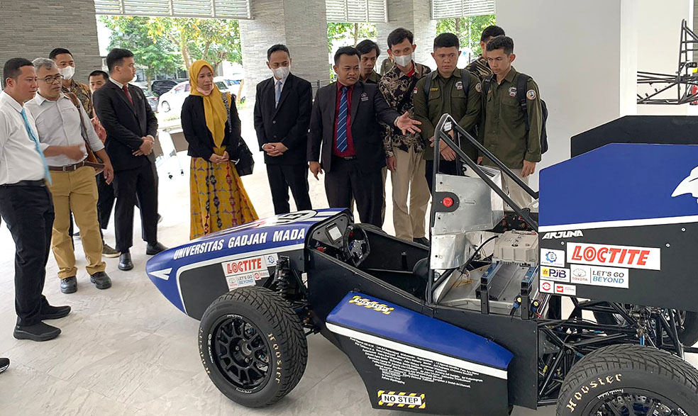 Kunjungi UGM, UTI Kembangkan Mobil Listrik dan Kolaborasi Kampus Merdeka