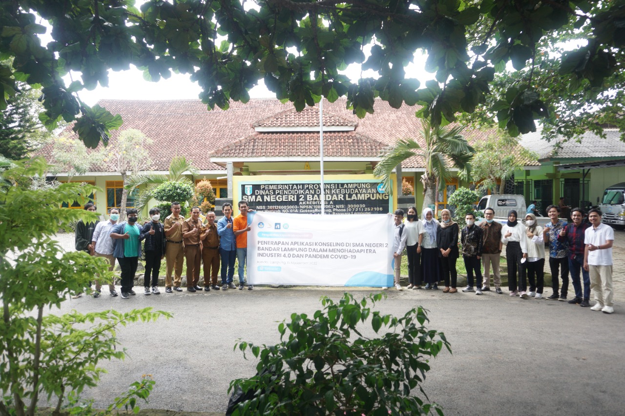 Tim Dosen ITERA Sosialisasi Penerapan Aplikasi Konseling di SMAN 2 Bandar Lampung