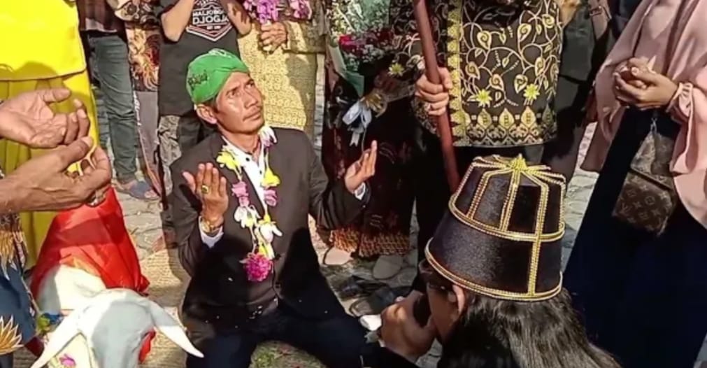 Begini Fakta Terbaru Pria yang Nikahi Kambing di Gresik