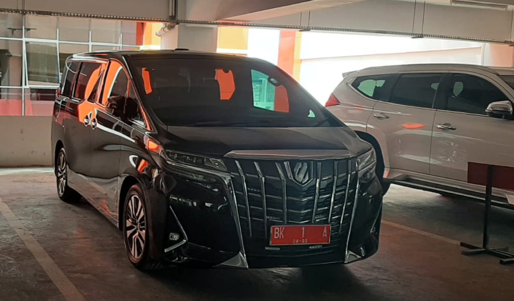 Empat Hari Jelang HUT APEKSI, Randis untuk Menantu Presiden Telah Terparkir di Pemkot Bandarlampung