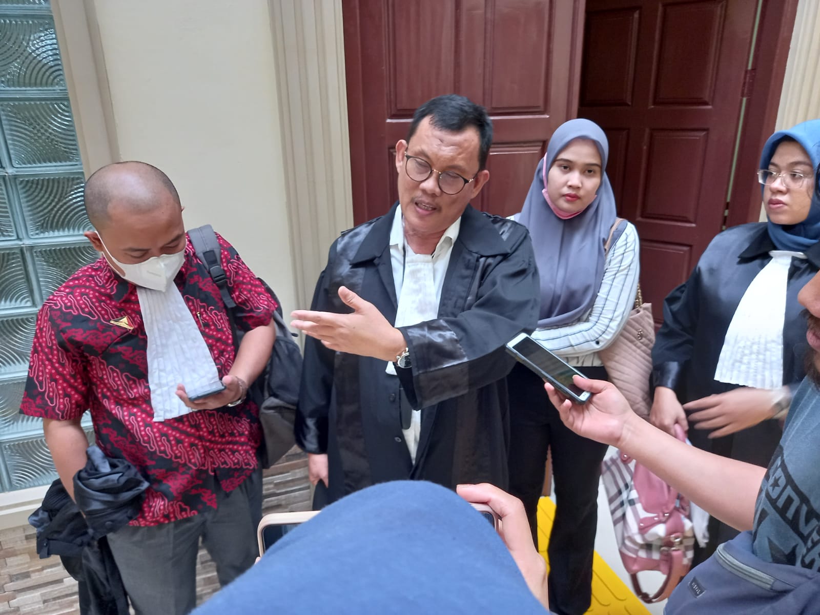 Sampaikan Pembelaan Kasus Obat Pelangsing, Bang Aca Sebut Terdakwa Justru Jadi Korban