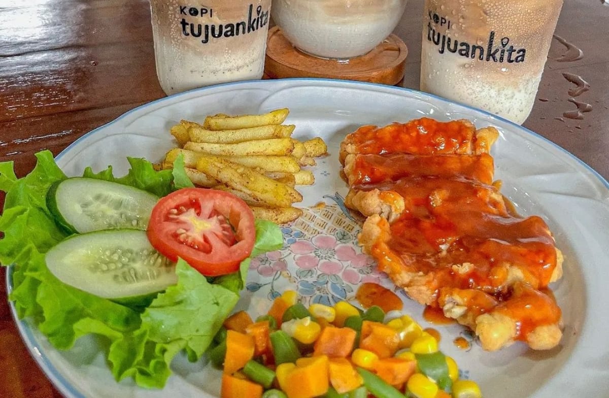 Kopi Tujuan Kita, Tempat Nongkrong Asyik di Bandar Lampung yang Pas Buat Kumpulan Seru