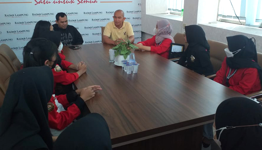 Rakanila Kunjungi Radar Lampung